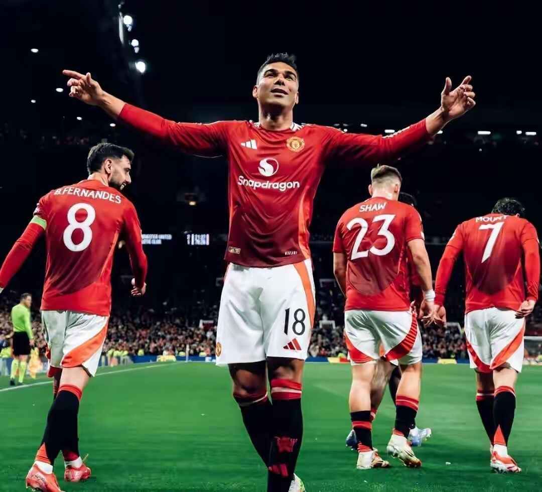 PG电子官方-利物浦全力以赴英超榜首之争悬念重重