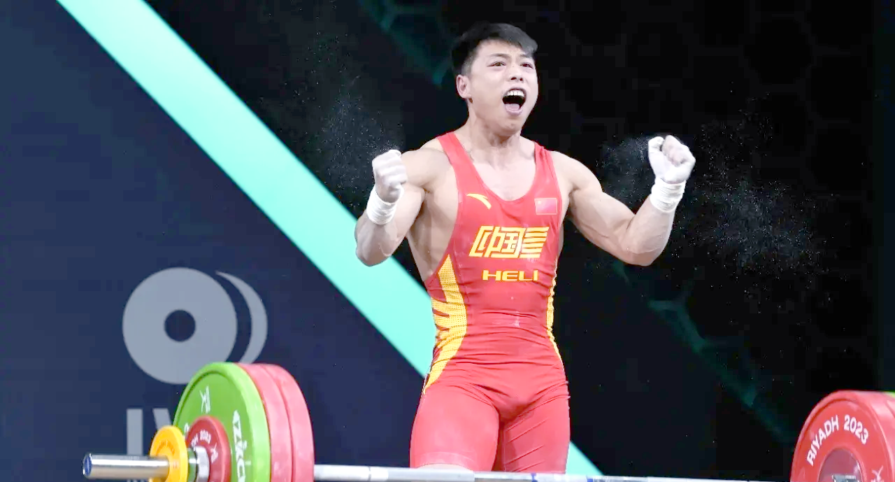 PG电子试玩官网-举重比赛的高强度挑战,豪气干云